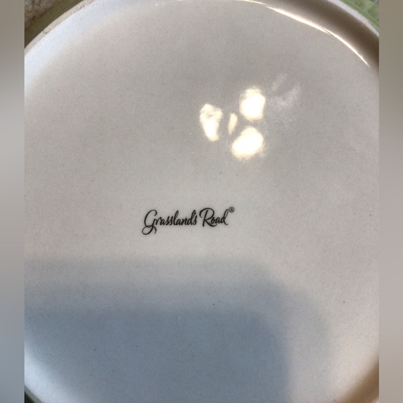 Celtic Pattern Bowl "Our Family Tree is Full of Nuts" 7.5” Grassland Road - Picture 2 of 3